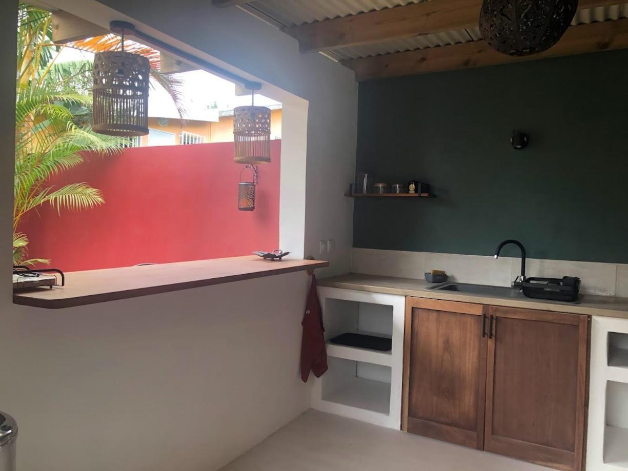 Tiny House Les Cactus - Bungalow St Gilles Les Hauts Saint-Paul Εξωτερικό φωτογραφία